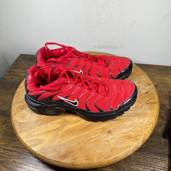 HOT Max Plus Womens Red Air Max Nike Air Max Plus University